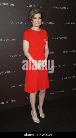 Munich, Allemagne. 23 avril, 2013. L'actrice française Sarah Biasini pose à l'ouverture d'un nouveau magasin de la marque de mode française Louis Vuitton à Munich, Allemagne, 23 avril 2013. Photo : Ursula Dueren/dpa/Alamy Live News Banque D'Images