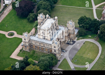 Image aérienne de Wollaton Hall et Deer Park à Nottingham. Banque D'Images