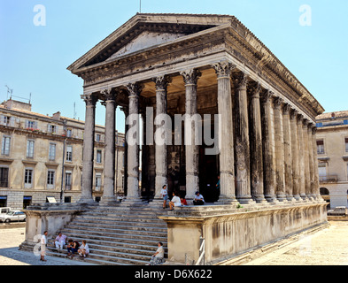 8580. Maison Carrée, Nîmes, Provence, France, Europe Banque D'Images