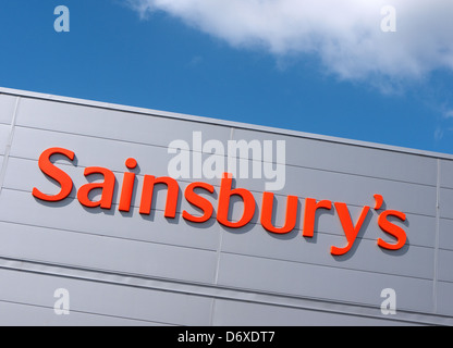 Supermarché Sainsbury's logo orange sign Banque D'Images