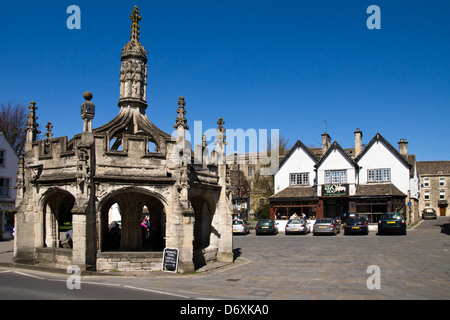 La Croix du marché, une petite ville de Malmesbury Wiltshire england UK Banque D'Images