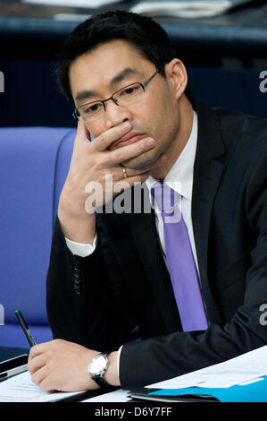 Berlin, Allemagne. 25 avril, 2013. Le ministre allemand de l'économie, Philipp Roesler assiste à une session du Bundestag à Berlin, Allemagne, 25 avril 2013. Photo : MAURIZIO GAMBARINI/dpa/Alamy Live News Banque D'Images