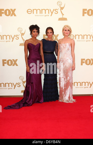 Annie Ilonzeh, Minka Kelly, Rachael Taylor 63e Primetime Emmy Awards : Los Angeles, Californie - 18.09.11 Banque D'Images