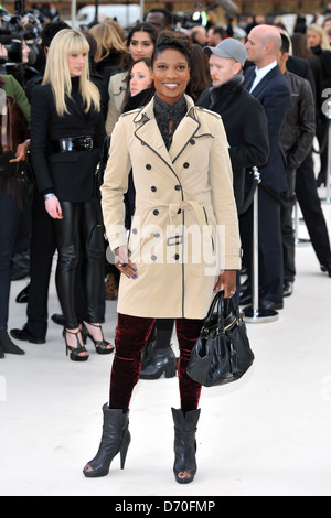 Denise Lewis London Fashion Week - Automne/Hiver 2012 - Arrivées - Burberry London, England - 20.02.12 Banque D'Images