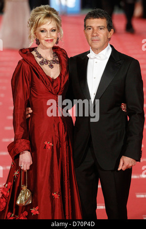 Melanie Griffith et Antonio Banderas Cinéma Goya Awards 2012 Cérémonie au Palacio Municipal de Congresos de Madrid - Arrivées, Banque D'Images