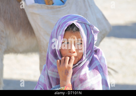 Portrait d'un Bédouin girl, Hurghada, Egypte, Afrique du Sud Banque D'Images