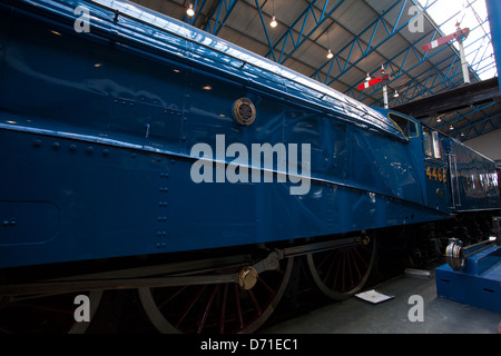 La locomotive Mallard, le moteur atteint un record de vitesse de traction à vapeur de 128 milles à l'heure le 3 juillet 1938 Banque D'Images