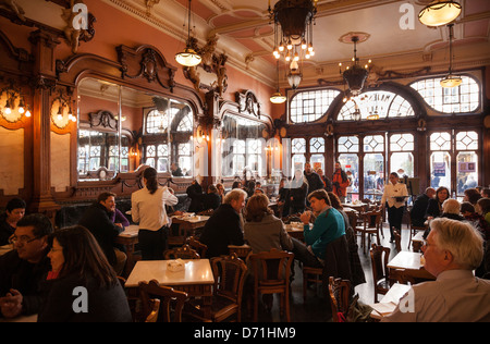 PORTO, PORTUGAL, LE CAFE MAJESTIC Banque D'Images