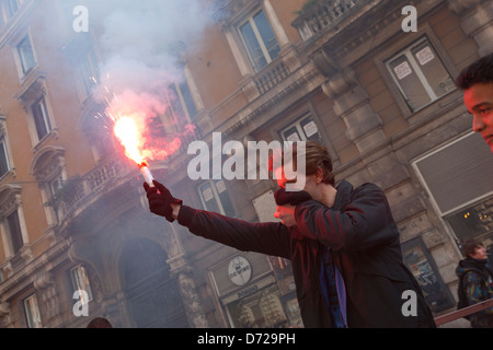 Pour protester contre les mesures d'austérité dans la rue devant le ministère de la Justice et Consiglio Nazional Forense, Rome Banque D'Images