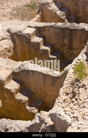 Les catacombes, phénicien chambre souterraine tombe avec la calligraphie la plus ancienne trouvée sur le rocher, près de Sousse, Tunisie Banque D'Images