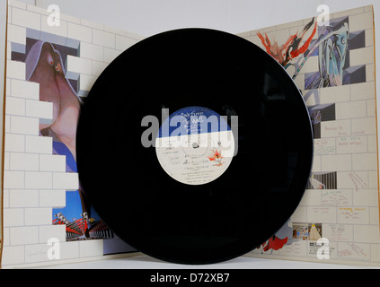 PINK FLOYD - The Wall (LP Vinyle)  + couvercle blanc à Londres 30.09.1979 Enregistrement EMI Electrola GmbH Imprimé en Allemagne - Test pres Banque D'Images