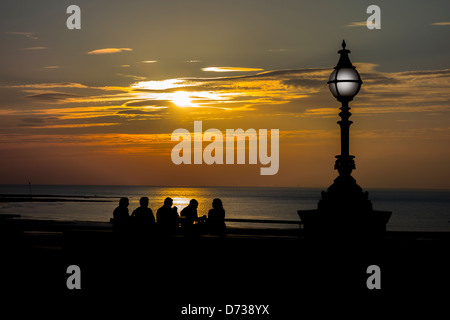 Front de mer de Margate Kent England UK Créatif Coucher du Soleil Banque D'Images