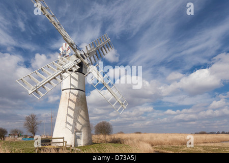Dyke Thurne, Moulin de Drainage Thurne, près de Great Yarmouth, Norfolk, England, UK Banque D'Images
