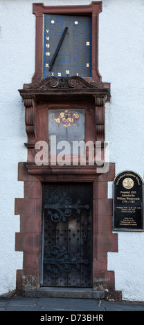 Entrée de Hawkshead Grammar School, Hawkshead, Lake District, Cumbria Banque D'Images