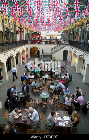 Londres, Royaume-Uni, au halles de Covent Garden Market Banque D'Images