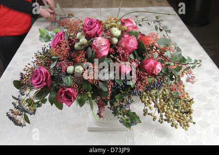 Harrislee, Allemagne, arrangement baroque avec des roses Banque D'Images