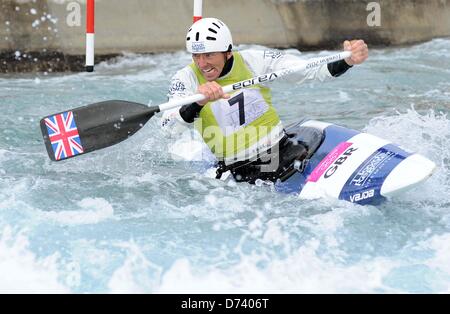 Hertfordshire, Royaume-Uni. 27 avril 2013. David Florence. C1 hommes. Sélection de l'équipe de slalom en canoë-GO. Lea Valley White Water Centre. Credit : Sport en images/Alamy Live News Banque D'Images