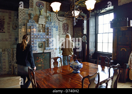 La salle à manger Hauteville House (maison de Victor Hugo), Hauteville, St Peter Port, Guernsey, Channel Islands Banque D'Images