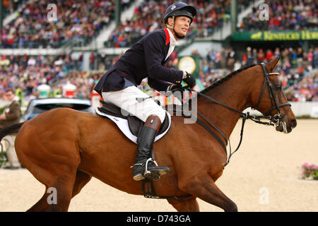 28 avril 2013 - Lexington, Kentucky, États-Unis - William Fox-Pitt et # 3 Seacookie TSF à partir de la Grande-Bretagne à la Rolex événement de trois jours. Le 28 avril 2013. (Crédit Image : Crédit : Candice Chavez/Eclipse/ZUMAPRESS.com/Alamy Live News) Banque D'Images