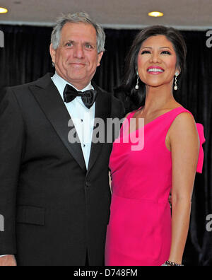 Julie Chen et Les Moonves arrivent pour le 2013 White House Correspondents Association annuel Dîner à l'hôtel Hilton de Washington le Samedi, Avril 27, 2013..Credit : Ron Sachs / CNP.(RESTRICTION : NO New York ou le New Jersey Journaux ou journaux dans un rayon de 75 km de la ville de New York) Banque D'Images