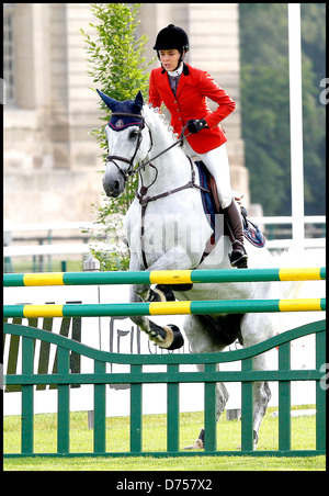 Charlotte Casiraghi au Global Champions Tour Chantilly - Jour 2 Chantilly, France - 23.07.11 Banque D'Images