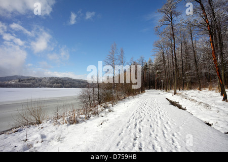 Des lèvres, de la République tchèque, la randonnée sur la glace Lipno Banque D'Images