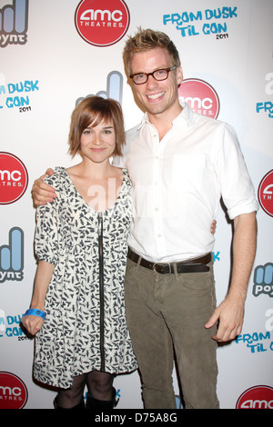Renee Felice Smith, Barrett Foa 'La colère de con' de travail à Stingaree San Diego, Californie - 22.07.11 Banque D'Images
