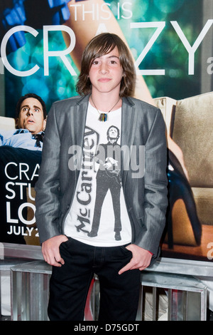 Jonah Bobo première mondiale de 'Crazy, Stupid, Love' tenu à la Ziegfeld Theatre - Arrivées New York City, USA - 19.07.11 Banque D'Images