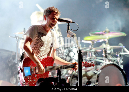 Matthew Bellamy de Muse du Festival de musique Lollapalooza 2011 - Performances - Jour 1 Chicago, Illinois - 05.08.11 Banque D'Images