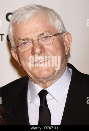 Phil Donahue le Drama League 2012 Gala, tenue à l'Hôtel Pierre - Arrivées. La ville de New York, USA - 06.02.12 Banque D'Images