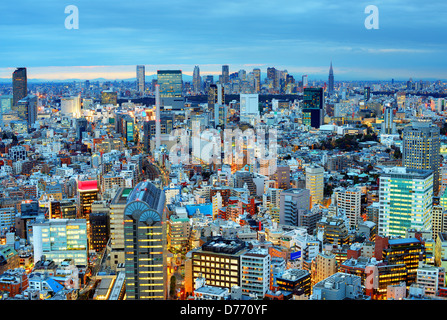 L'horizon de Tokyo, Japon vers Shinjuku Banque D'Images