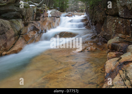 Franconia Notch State Park - Le bébé Bassin, qui est situé juste en dessous de "La zone de visualisation des bassin de Lincoln, NH Banque D'Images