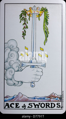 La carte de tarot à 'Ace of Swords Banque D'Images