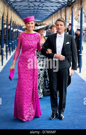 Amsterdam, Pays-Bas, 30 avril 2013. Prince Maurits et Princesse Marilene quitter la Nieuwe Kerk à Amsterdam, Pays-Bas, 30 avril 2013, où l'investiture du nouveau roi a eu lieu. Photo : Patrick van Katwijk Pays-bas / OUT Banque D'Images