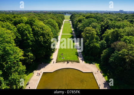 Regardez la ville de Hambourg Winterhude en parc, Hambourg, Allemagne, Europe Banque D'Images