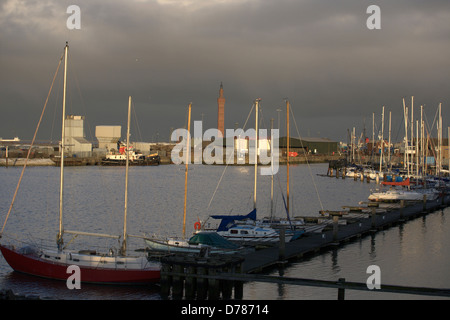 Dock Grimsby Tower est une tour de l'accumulateur hydraulique et d'un célèbre monument maritime dans la région de Grimsby, North East Lincolnshire, Angleterre. Banque D'Images