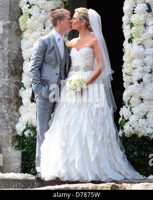 Brian Ormond, Pippa O'Connor Le Mariage de Pippa O'Connor de présentatrice TV Brian Ormond tenue à l'église St. Patrick à Wicklow Banque D'Images