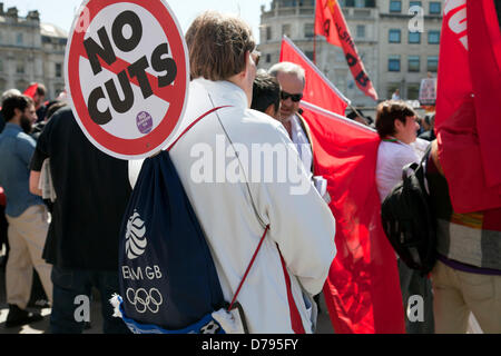 01 mai 2013 - 14.47pm - Mai manifestation a lieu à Trafalgar Square, Londres - Angleterre - Royaume-Uni Banque D'Images