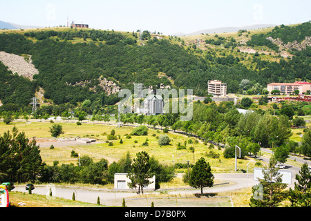 Paysage dans la ville de montagne d'Arménie Yerevan. Banque D'Images