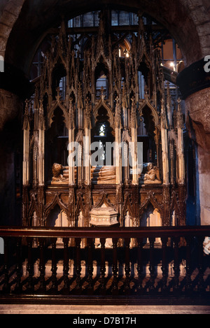 Tombeau du Roi Édouard II. La cathédrale de Gloucester. L'Angleterre Banque D'Images