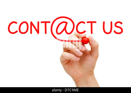 Contactez-nous par écrit à la main avec un marqueur rouge sur transparent essuyer. Banque D'Images