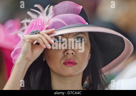 Louisville, Kentucky, USA. 3e mai 2013. Sur Kentucky Oaks Day à Churchill Downs à Louisville, Kentucky, le 3 mai 2013. (Crédit Image : Crédit : Scott Serio/Eclipse/ZUMAPRESS.com/Alamy Live News) Banque D'Images