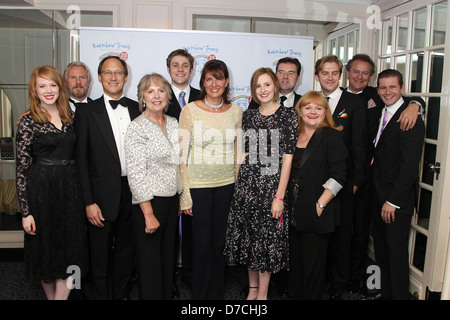 Downton Abbey en fonte avec sponsors, au Rainbow Trust : bal du jubilé d'argent à l'Hôtel Savoy. Londres, Angleterre - 13.10.11 Banque D'Images