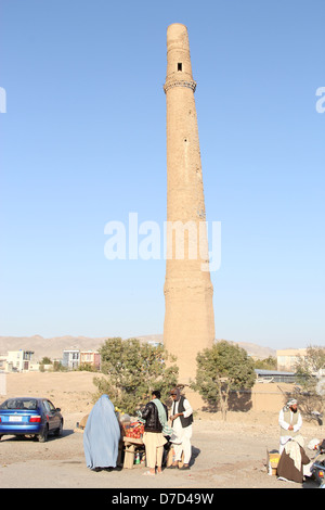 Les minarets historiques à Herat a été construit sous le règne de Mirza Shahrukh en 1438 Banque D'Images