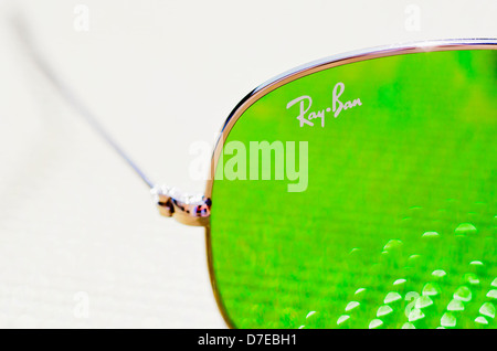 Ray-Ban lunettes de soleil. Banque D'Images