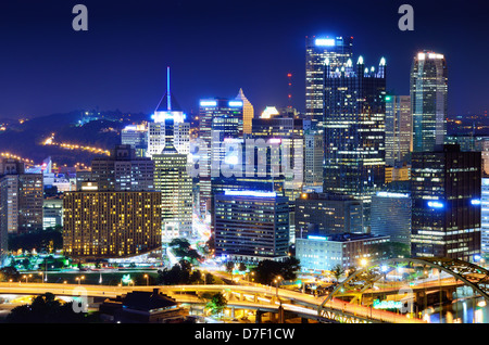 A Pittsburgh, Pennsylvanie, USA paysage urbain. Banque D'Images