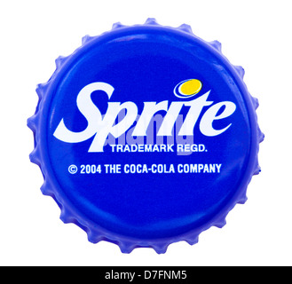 Tel-Aviv Israël - le 1er février 2010 : blue Sprite capuchon métallique utilisé pour sceller les bouteilles de verre verre de Sprite Coca-Cola Company. Shot Banque D'Images