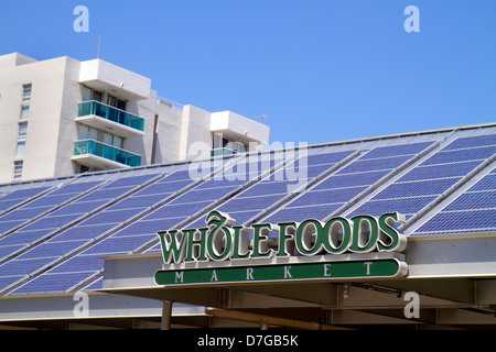 Miami Beach Florida,Alton Road,Whole Foods Market,épicerie,supermarché,panneaux solaires,toit,toit,production d'électricité,FL120929021 Banque D'Images