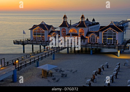 Allemagne, Bavière, île de Rügen, Sellin, pont sur la mer, la mer Baltique Banque D'Images