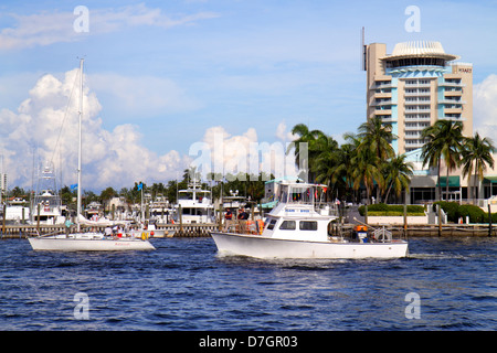 Floride ft. Fort Lauderdale,Intracoastal Hyatt Regency Pier 66 Resort,hôtel hôtels hôtels motels Inn motels, bateau, eau, marina, Voyage de visiteurs Banque D'Images